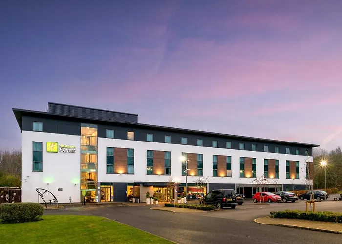 Central hotel: Holiday Inn Express Burnley M65 Jct 10 By Ihg