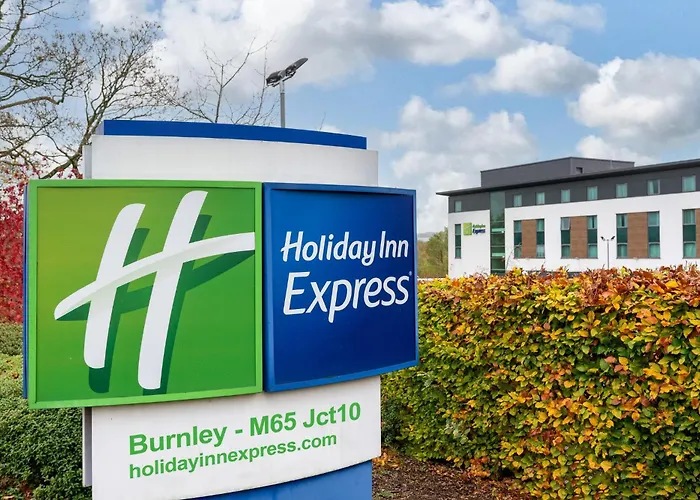 Central hotel: Holiday Inn Express Burnley M65 Jct 10 By Ihg